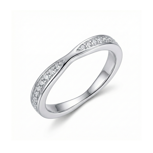 טבעת כסף זרימה נוצצת